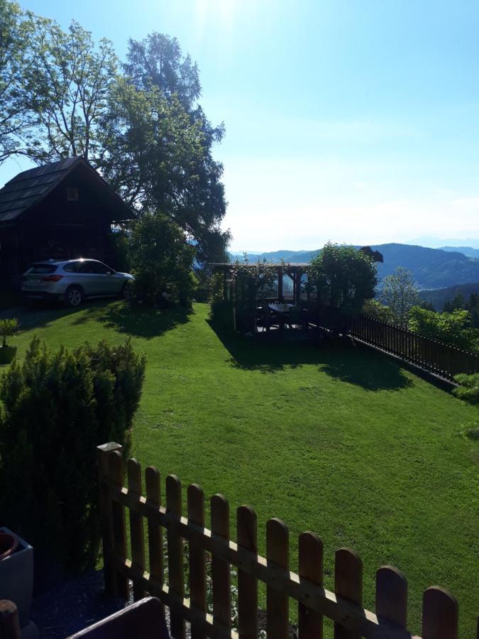 Ferienwohnung Nadine Egger Himmelberg Exterior foto