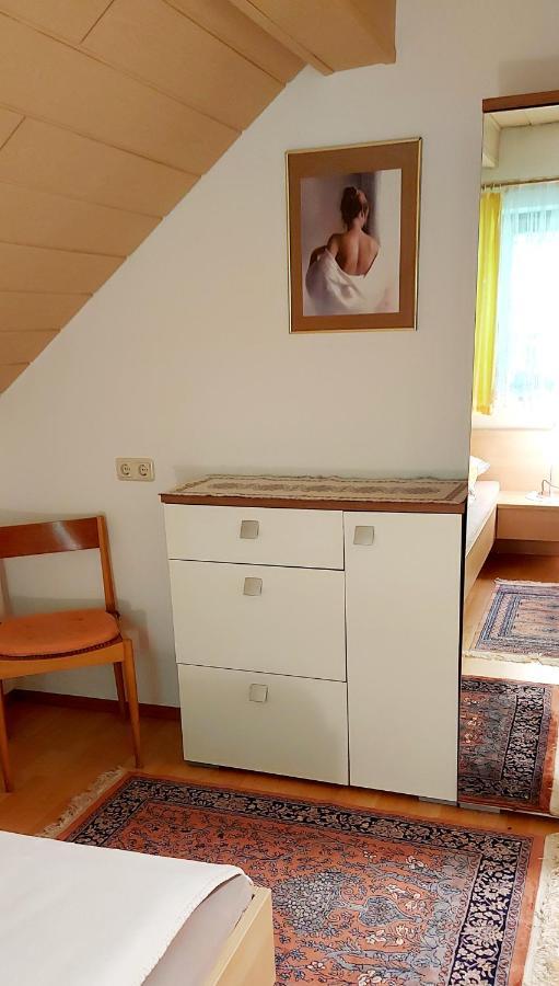 Ferienwohnung Nadine Egger Himmelberg Habitación foto